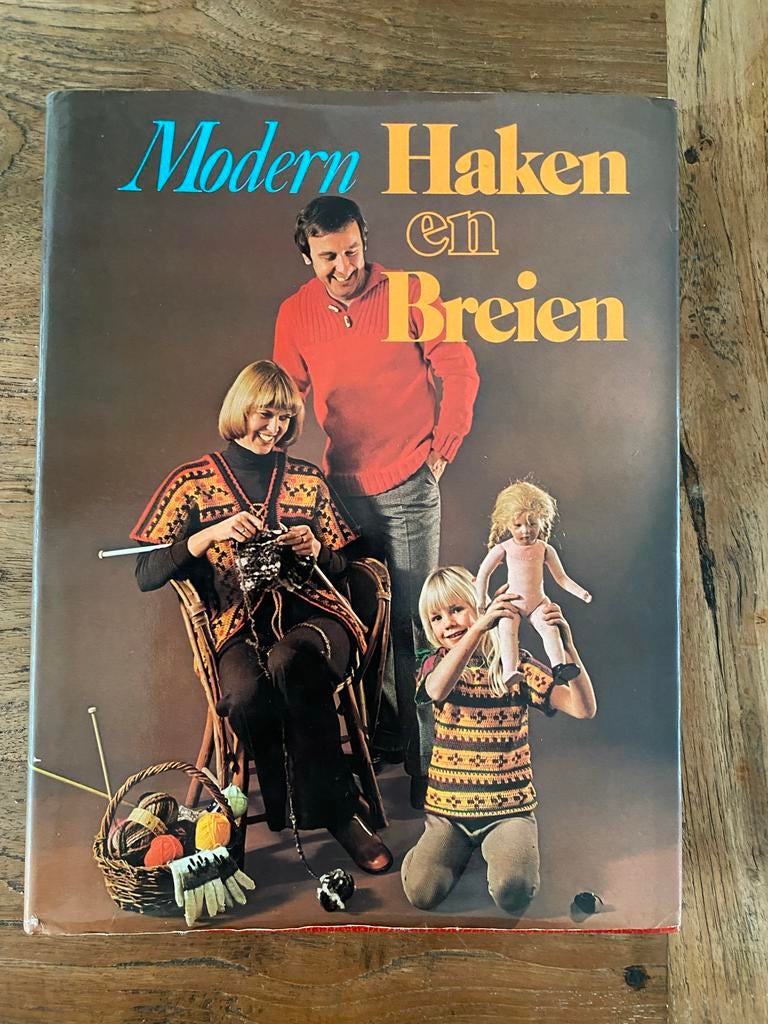 Boek Modern Haken en Breien, Ophalen of Verzenden, Gebruikt, Breien of Haken, Patroon of Boek