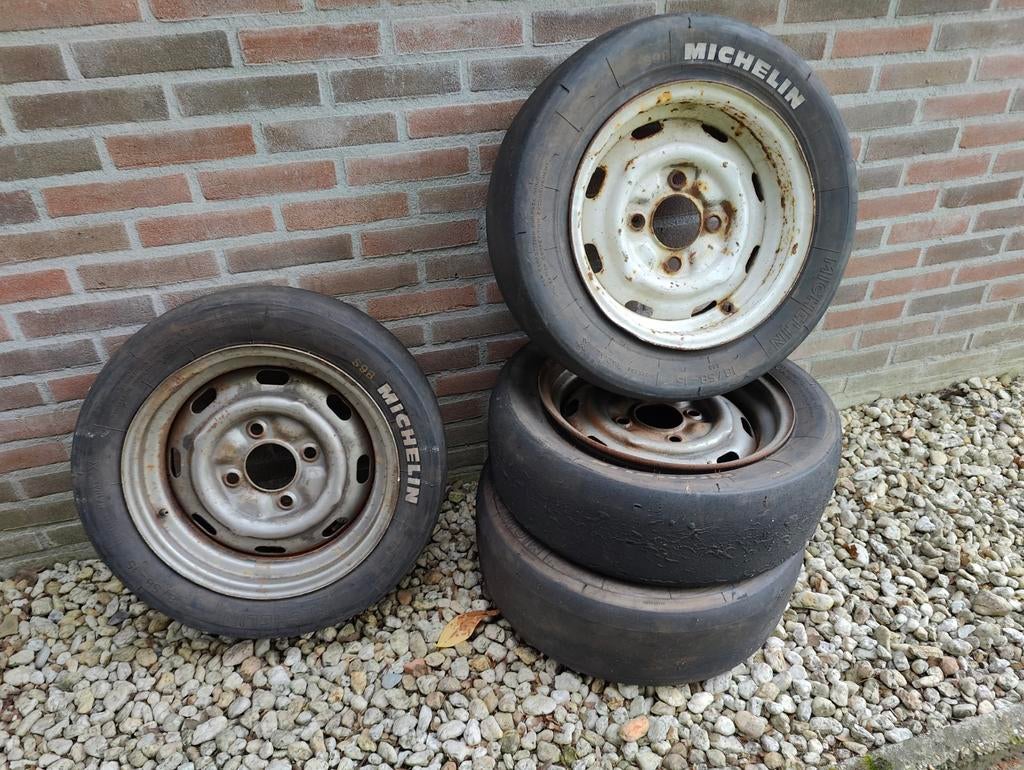 Slicks Michelin op 4-gats 15" velg, Ophalen, Gebruikt