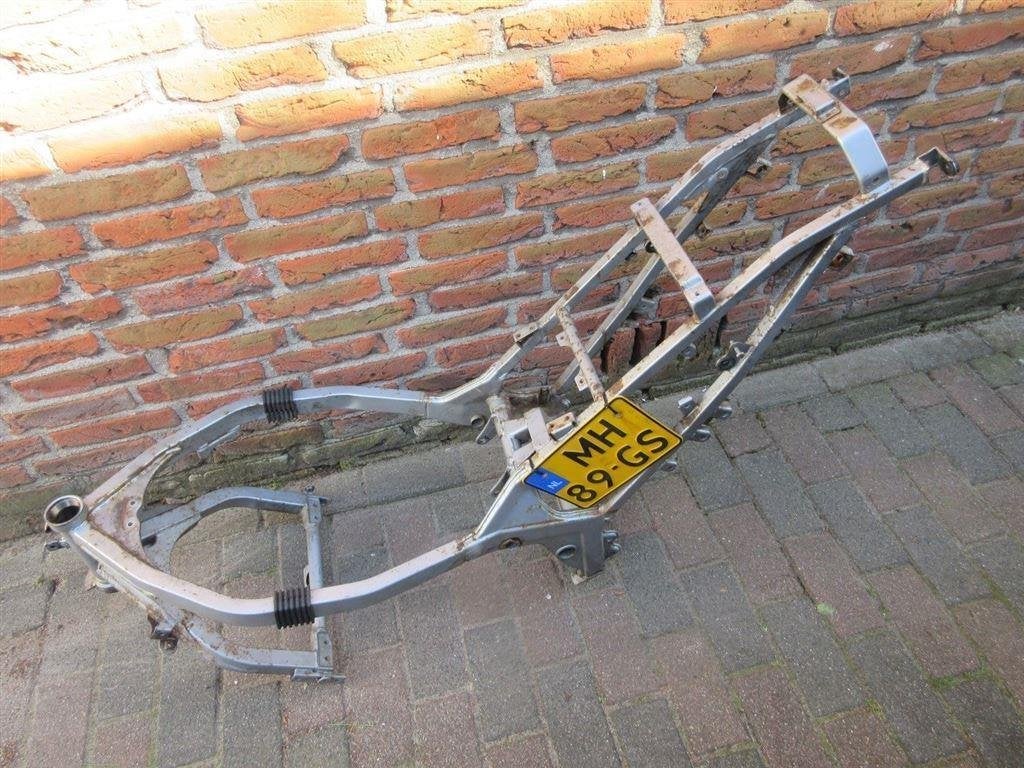 Kawasaki GPZ600 frame kenteken GPZ 600 oldtimer kwart tarief, Ophalen of Verzenden