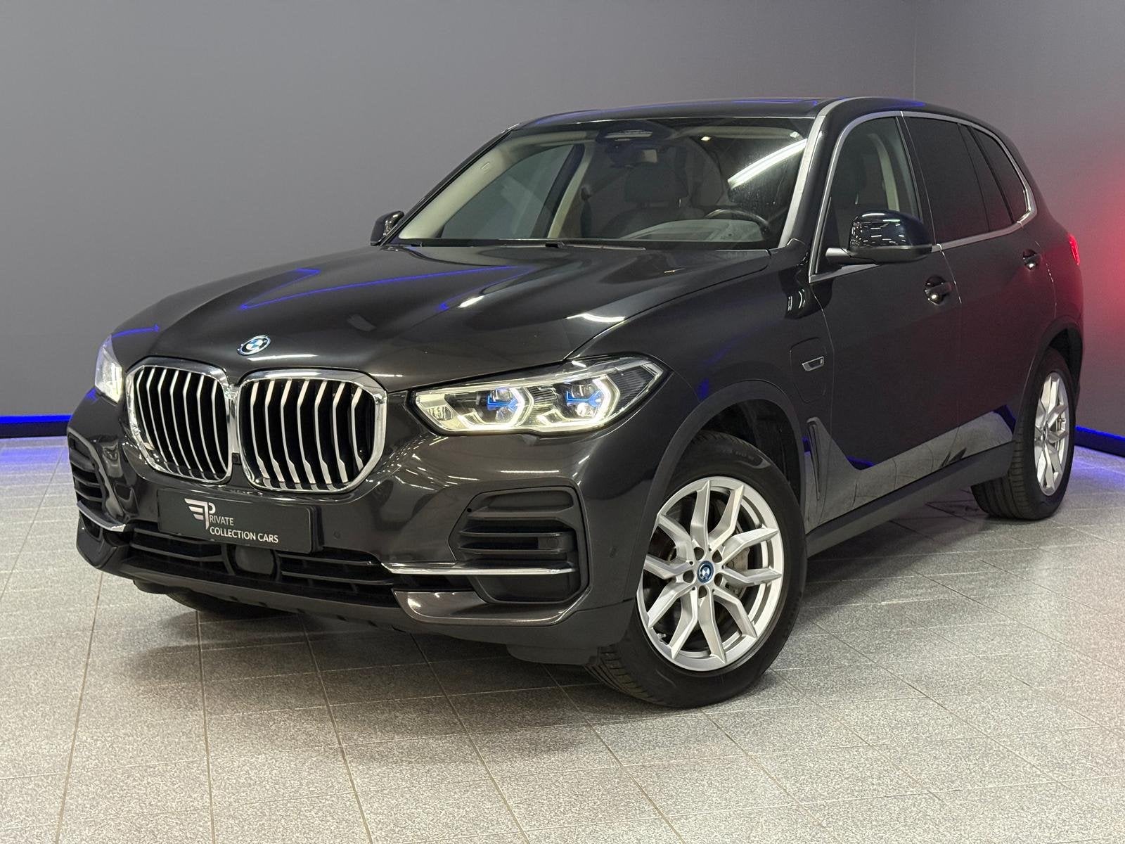 BMW X5 xDrive45e Executive HUD|Pano|Camera (bj 2022), Automaat, Dealer onderhouden, Gebruikt, 394 pk