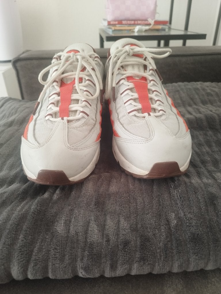 Nike Air Max 95 .maat 43. Zo goed als nieuw super blits!, Kleding | Heren, Schoenen, Ophalen, Overige kleuren, Sportschoenen, NIKE