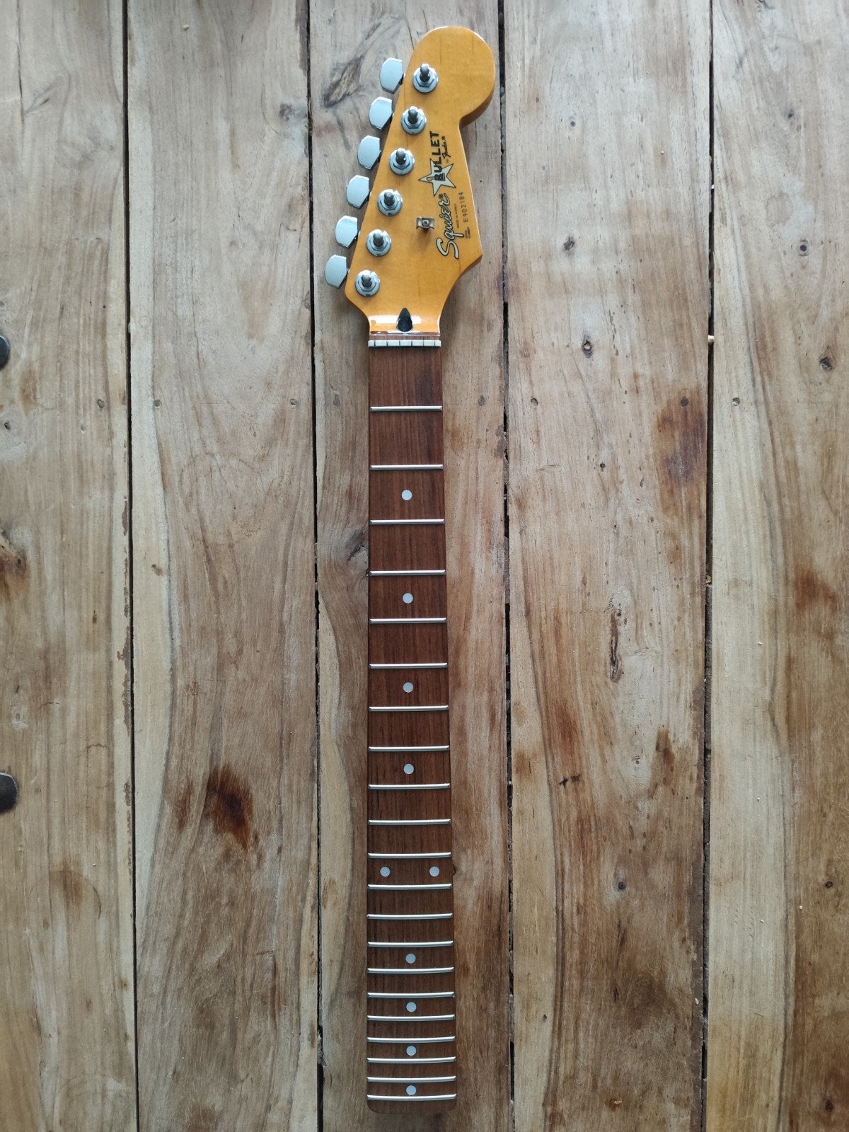 Fender Squier Bullet hals MIK 89, Ophalen of Verzenden, Zo goed als nieuw, Elektrische gitaar