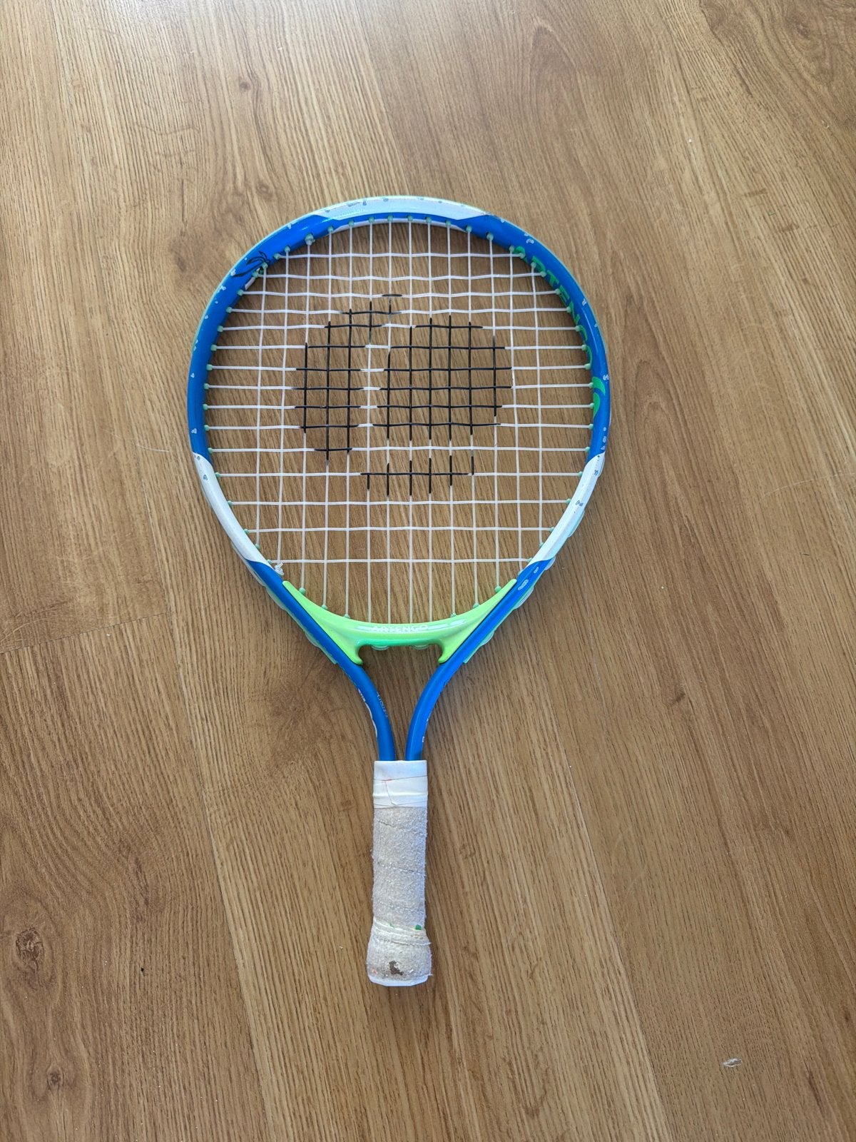 Wilson tennisracket voor kinderen 2-4 jaar - Blauw/Groen, Sport en Fitness, Tennis, Gebruikt, Ophalen of Verzenden, Racket, L0