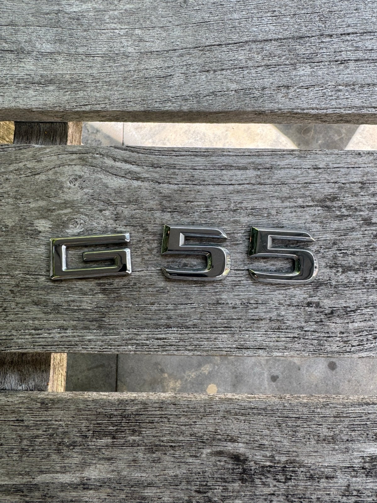 Mercedes-Benz G55 AMG Embleem - gebruikt - Origineel, Auto-onderdelen, Ophalen of Verzenden, Nieuw, Mercedes-Benz