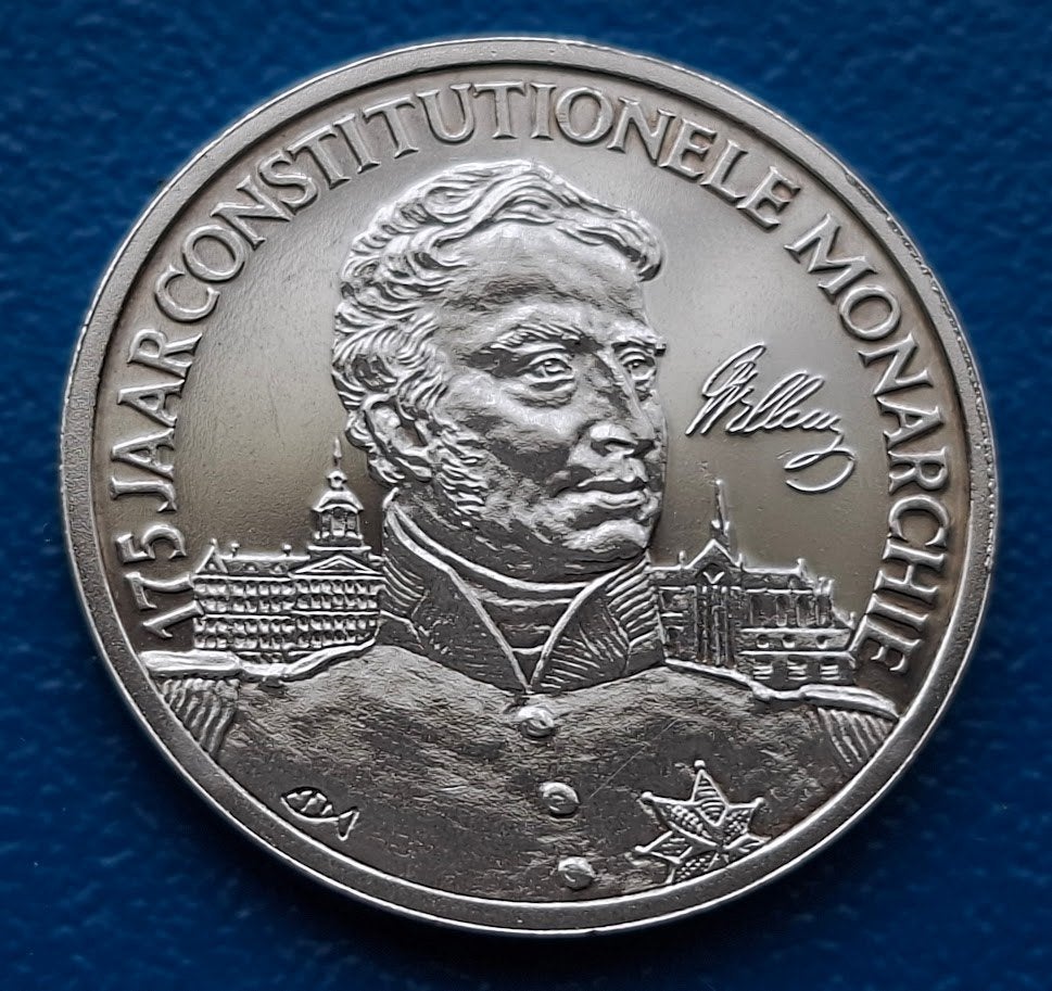 Penning Willem I 175 jaar Constitutionele Monarchie - 1989, Postzegels en Munten, Penningen en Medailles, Verzenden, Overige materialen