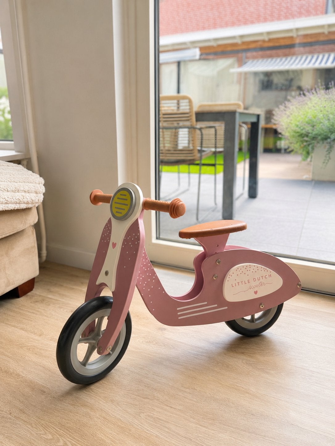 Little dutch scooter, Ophalen, Zo goed als nieuw, Loopfiets
