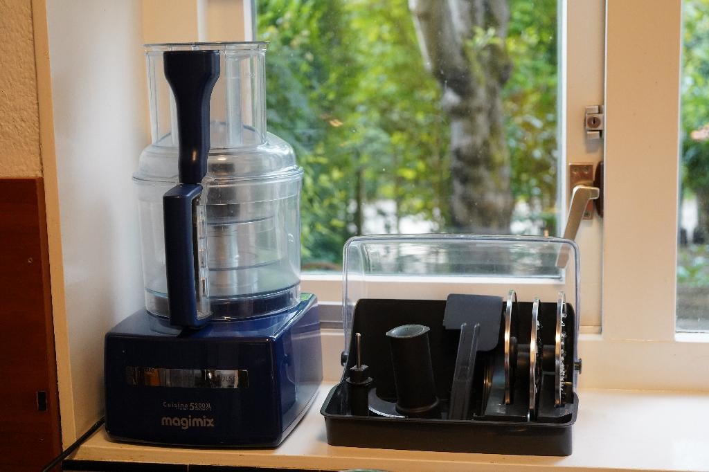 Magimix 5200 XL Keukenmachine Kobaltblauw, Witgoed en Apparatuur, 4 liter of meer, 3 snelheden of meer, Ophalen of Verzenden, Zo goed als nieuw