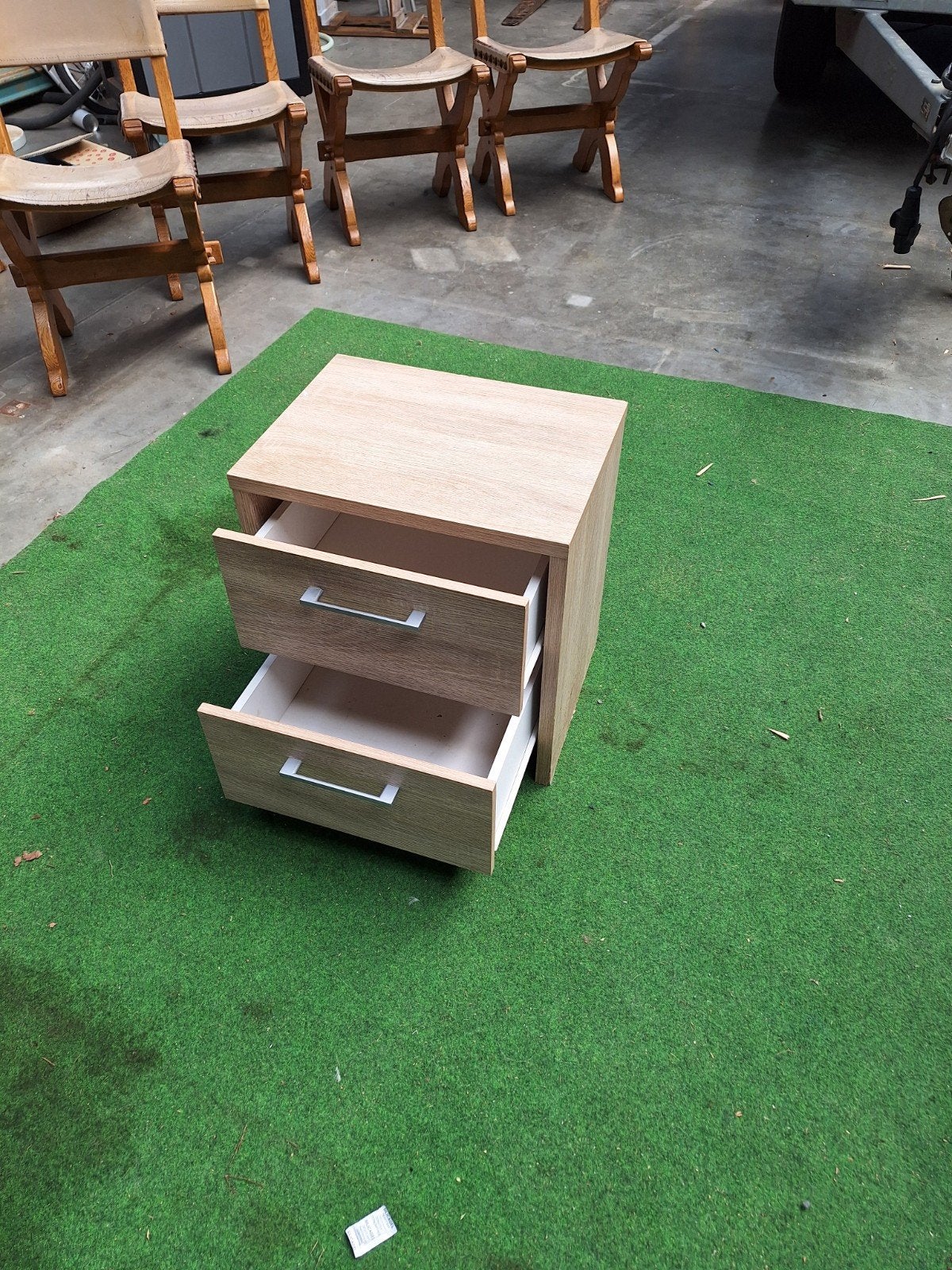 Nachtkastje / Bijzettafel met 2 lades - Houtlook, Ophalen, Gebruikt, Minder dan 45 cm, Minder dan 55 cm