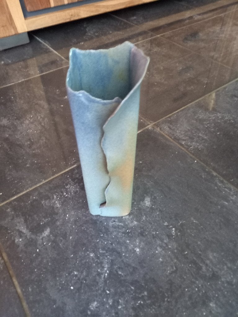 Mooie handgemaakte vaas., Ophalen, Handgemaakt, Blauw, 30 cm