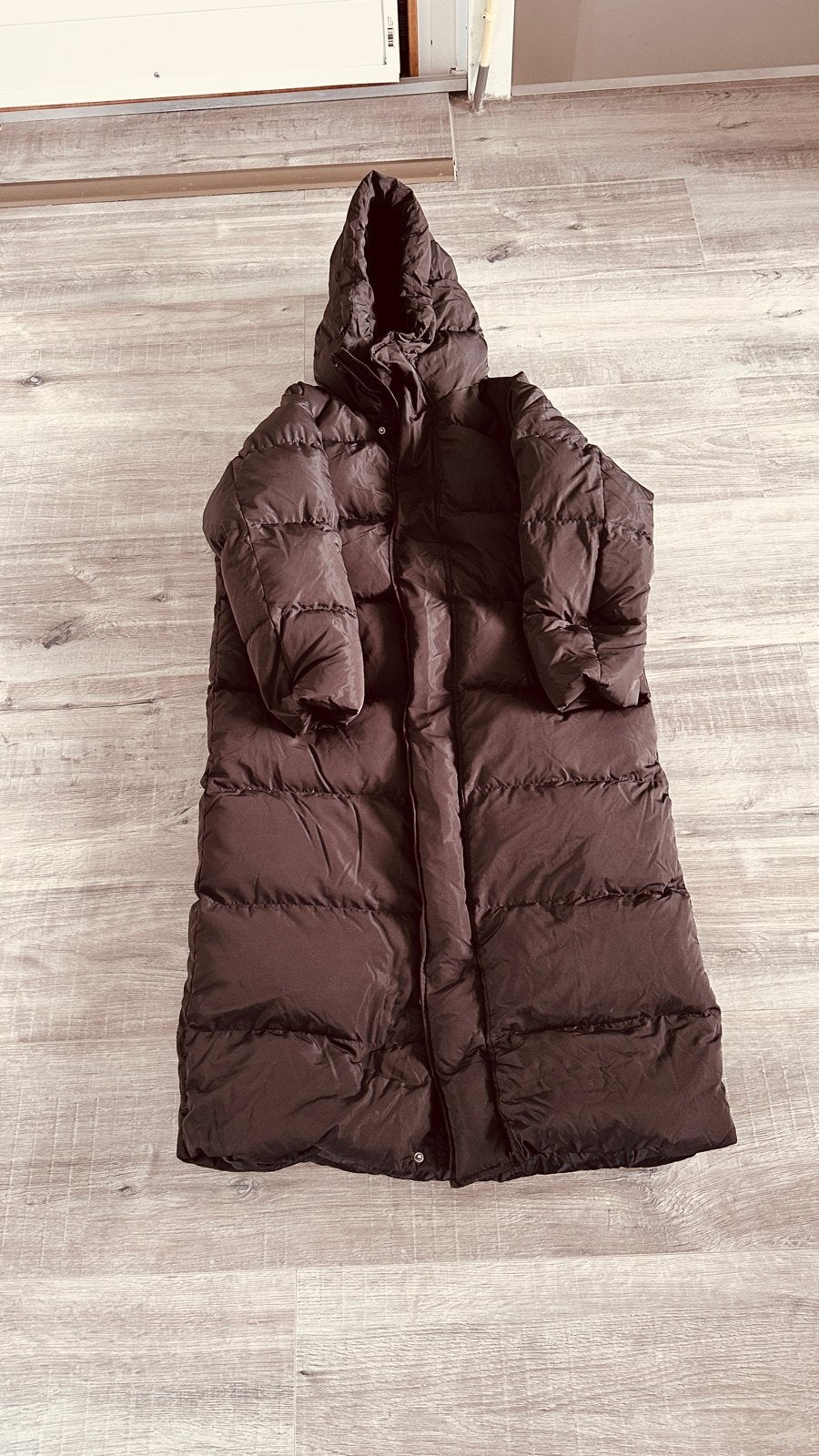 Lange dames donsjas - zwart Maat m, Kleding | Dames, Jassen | Winter, Ophalen of Verzenden, Gedragen, Maat 38/40 (M), Zwart