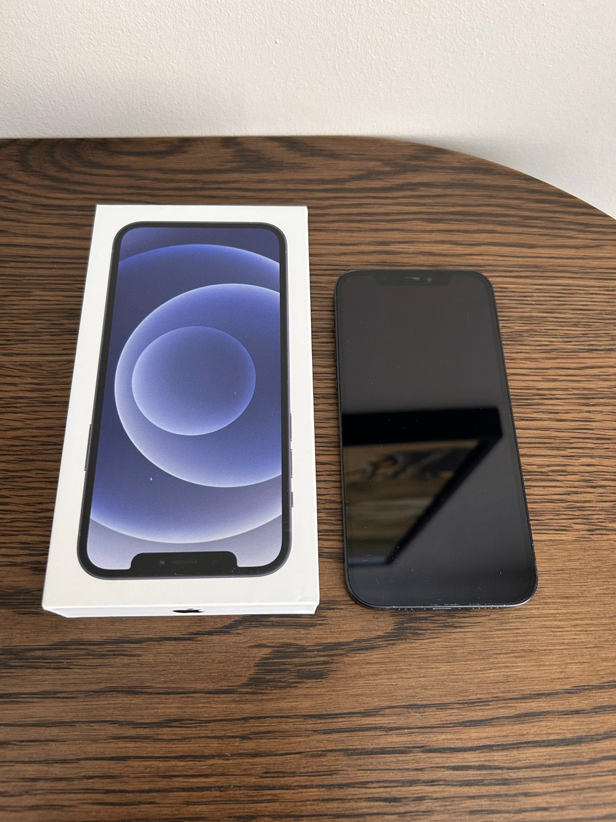 Apple iPhone 12 Zwart 64GB - Goede Staat, Telecommunicatie, Mobiele telefoons | Apple iPhone, Ophalen, Gebruikt, Zwart, Zonder simlock