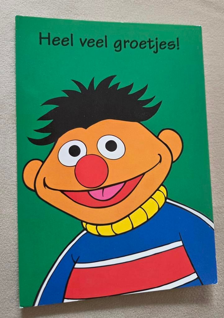 Ernie - Heel veel groetjes, Verzamelen, Ansichtkaarten | Themakaarten, Verzenden, 1980 tot heden, Gelopen, Kinderen