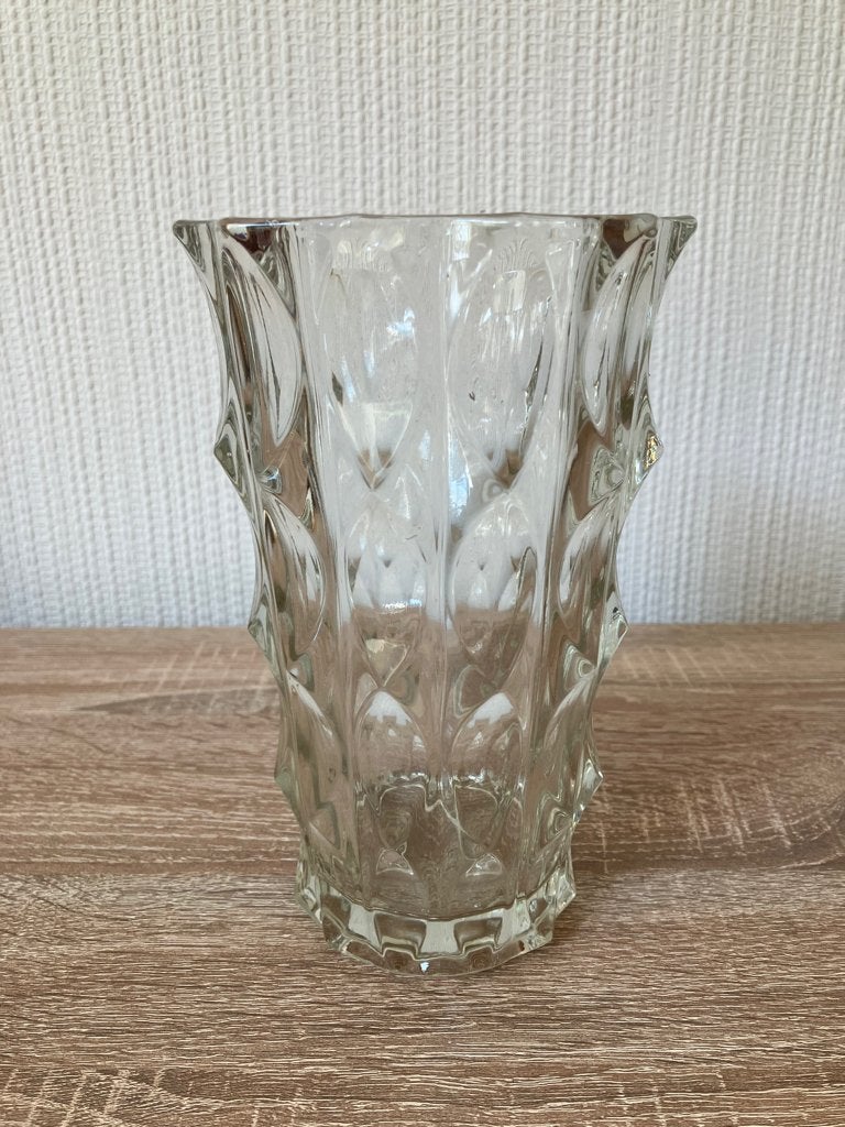 Bewerkte Glazen bloemenvaas , Ophalen of Verzenden, Gebruikt, Overige kleuren, Glas