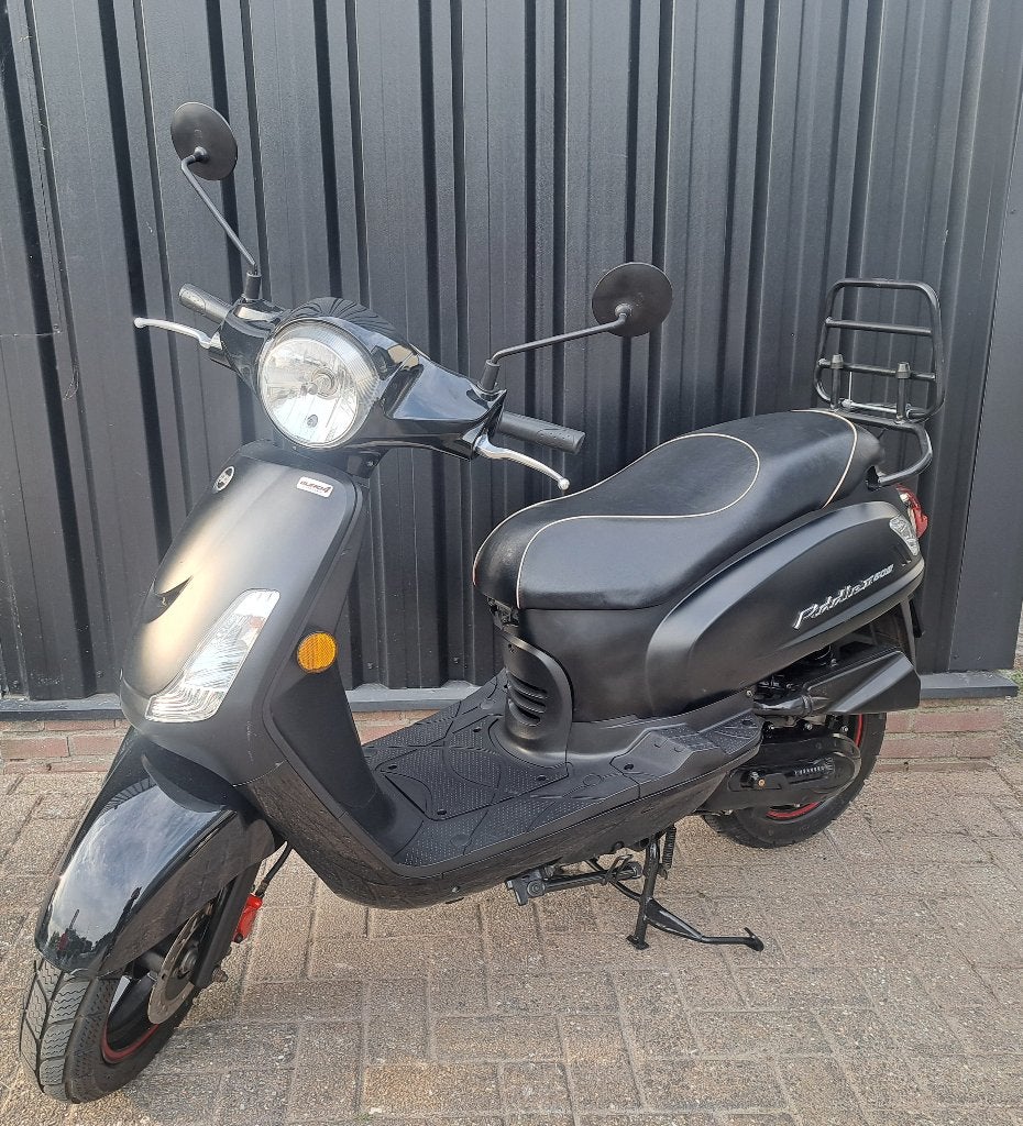 Sym Fiddle II bromscooter mat zwart, Ophalen, Zo goed als nieuw, Benzine, Fiddle
