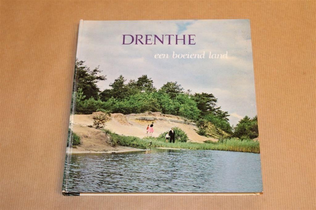 Drenthe [1964] — Boeiend Land — Veel Foto's, Boeken, Geschiedenis | Stad en Regio, Ophalen of Verzenden, Gelezen