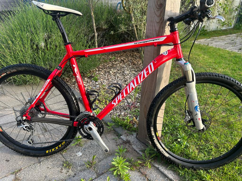 Specialized Stumjumper M4 Mountainbike - Rood, Gebruikt, Hardtail, Heren, Schijfrem