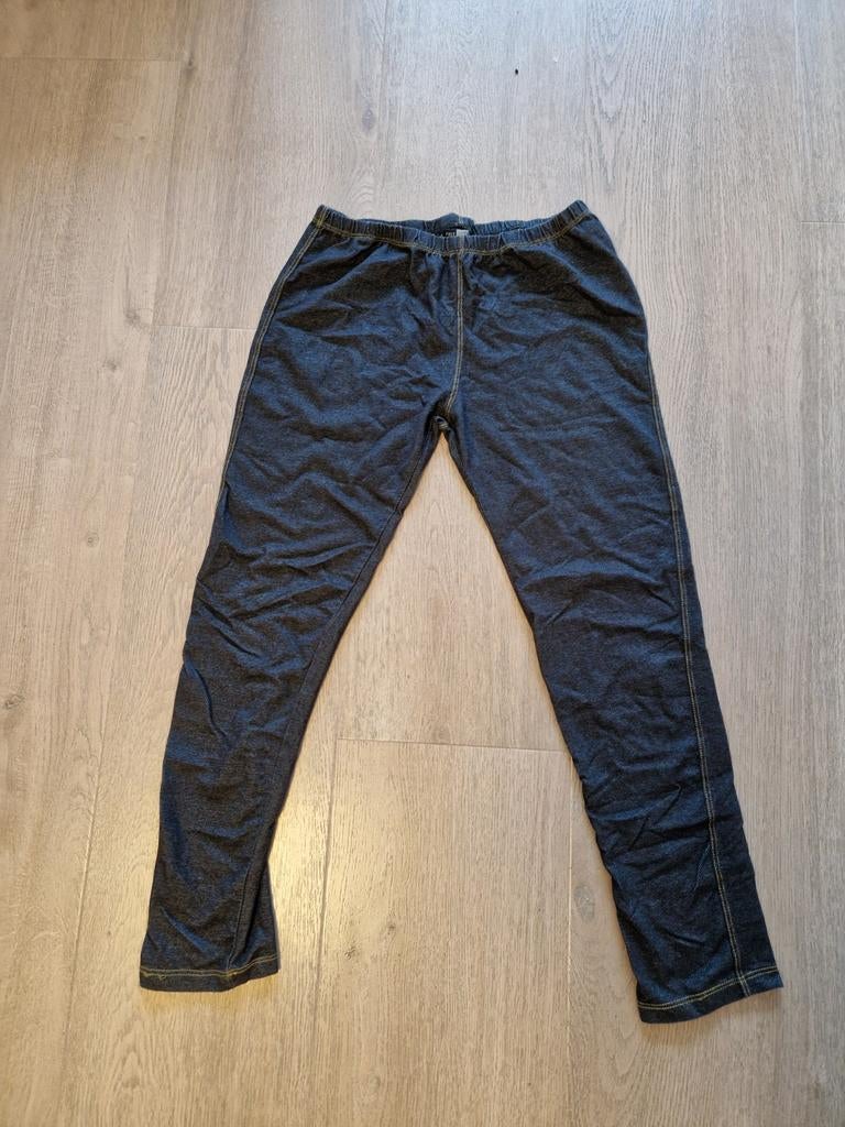 Grijze legging maat M, Kleding | Dames, Leggings, Maillots en Panty's, Legging, Maat 36/38 (S), Ophalen of Verzenden, Zo goed als nieuw