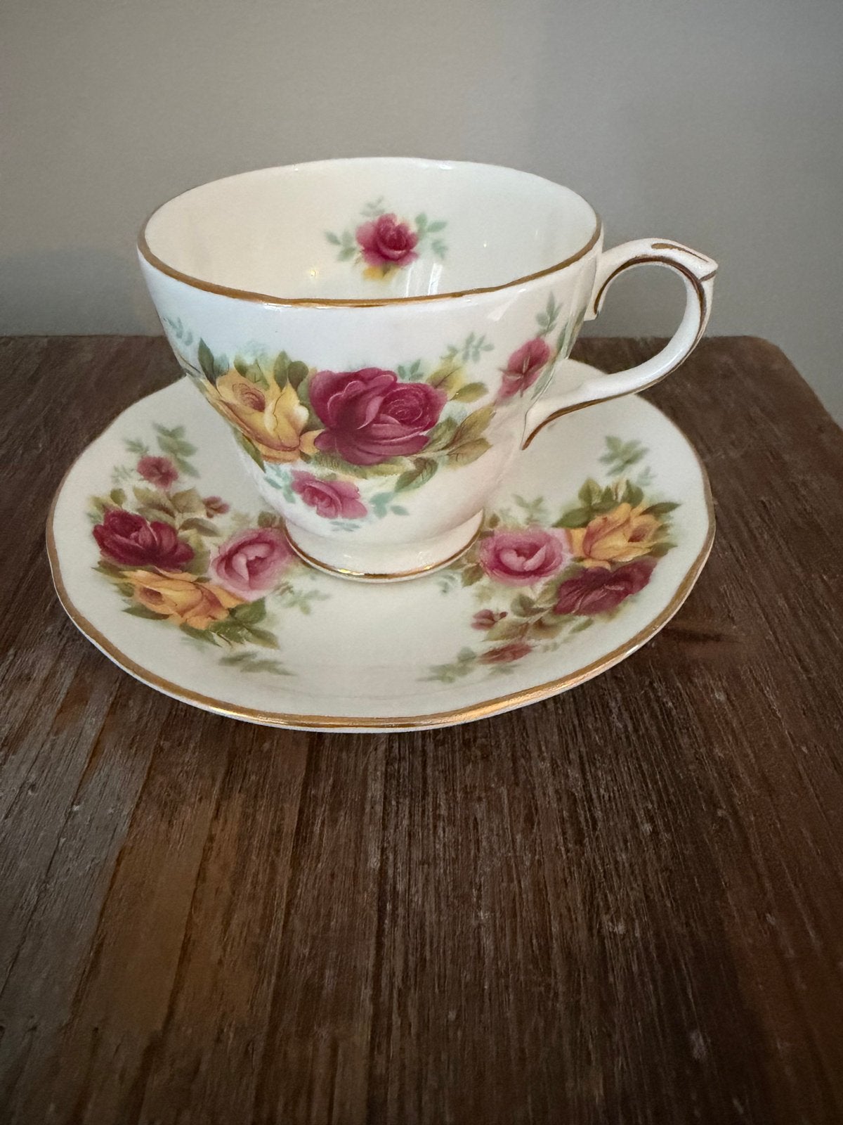 Royal Winchester Madelaine 378 Kop en Schotel - Rozen Decor, Ophalen of Verzenden