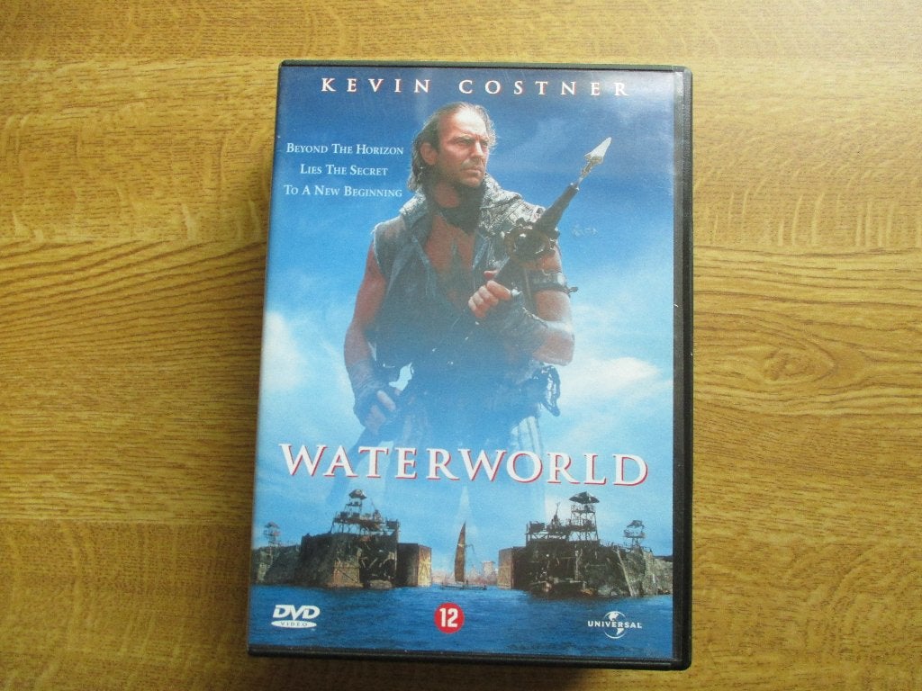kevin costner: waterworld (14), Alle leeftijden, Ophalen of Verzenden, Zo goed als nieuw