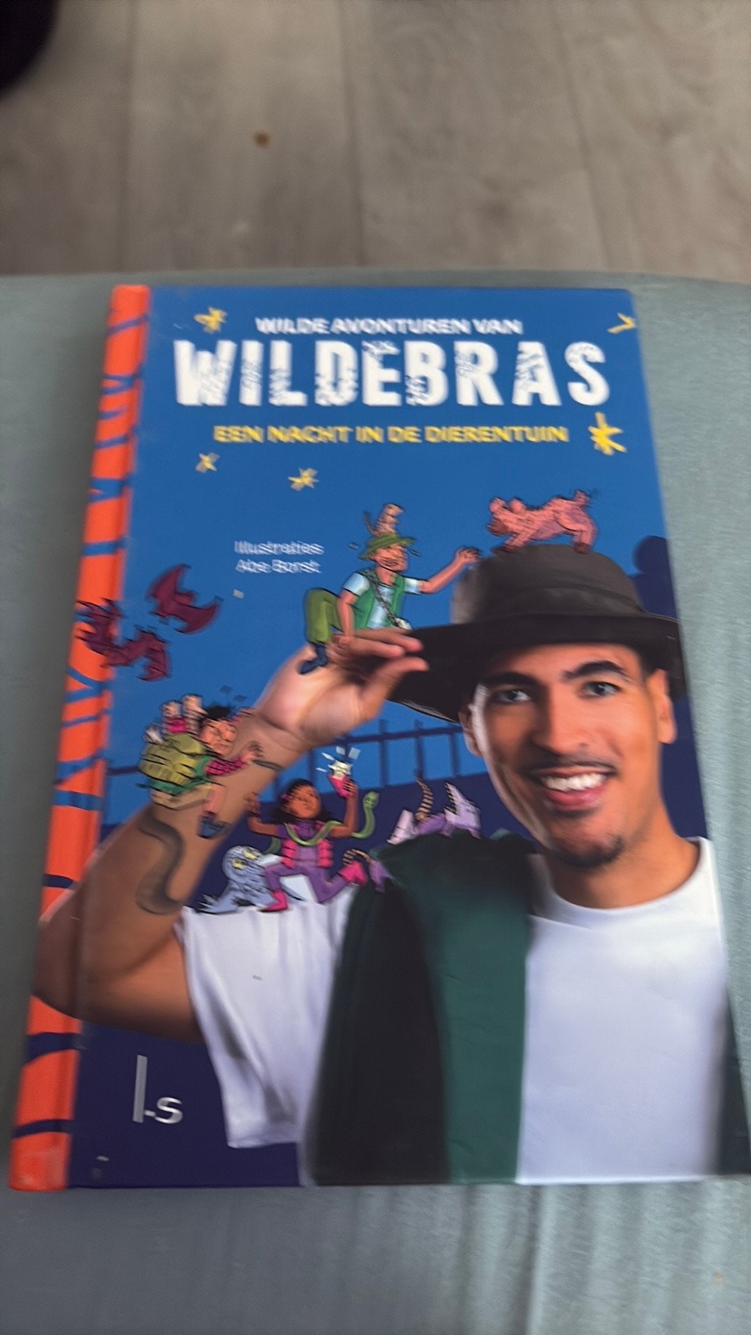 Wildebras - Een nacht in de dierentuin, Fictie algemeen, Ophalen of Verzenden, Zo goed als nieuw, Wildebras