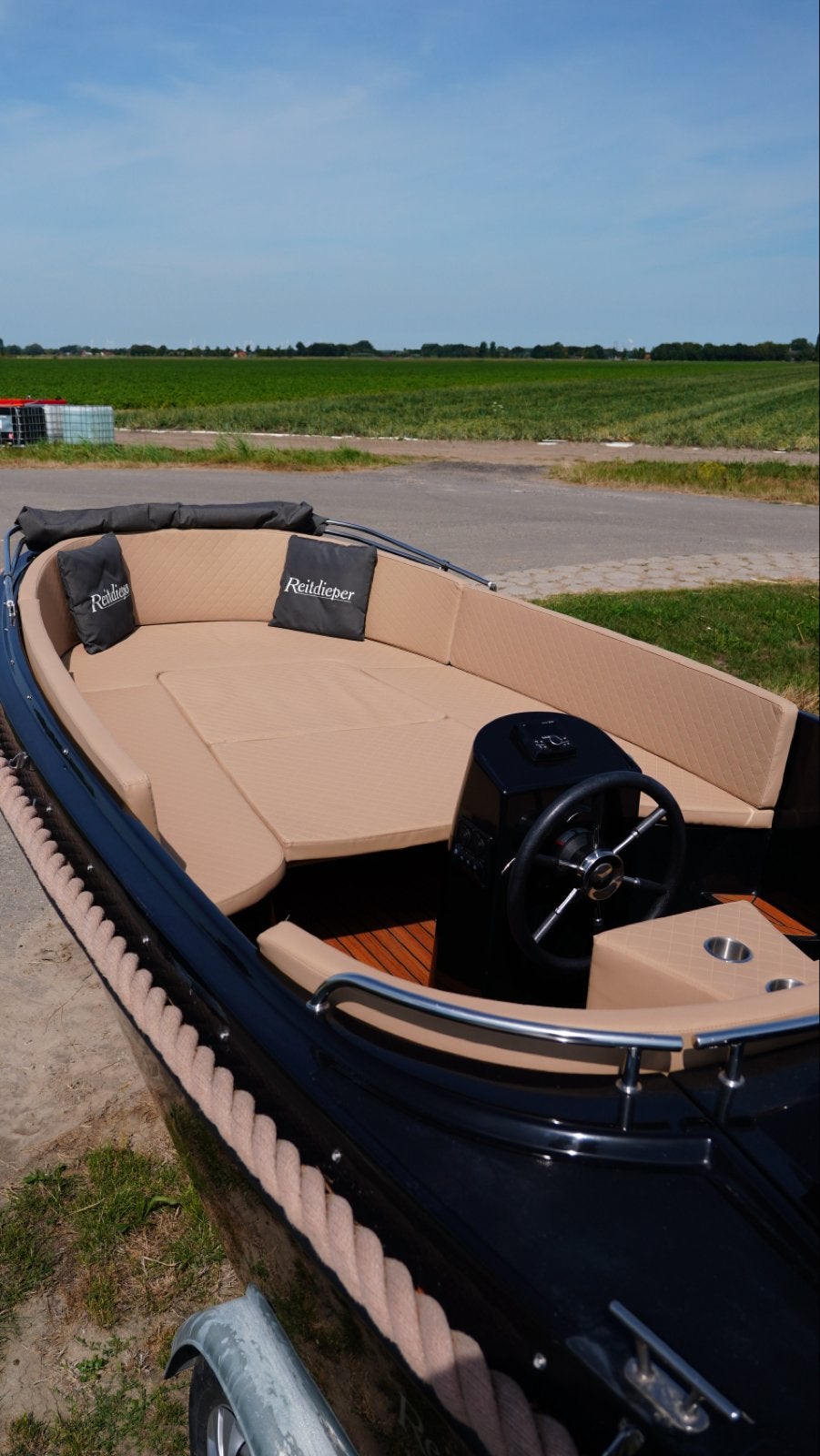 2022 Reitdieper 570  / Lago Amore 595 - Zwart, incl trailer, Ophalen, Tender, Zonnedek, Lago Amore