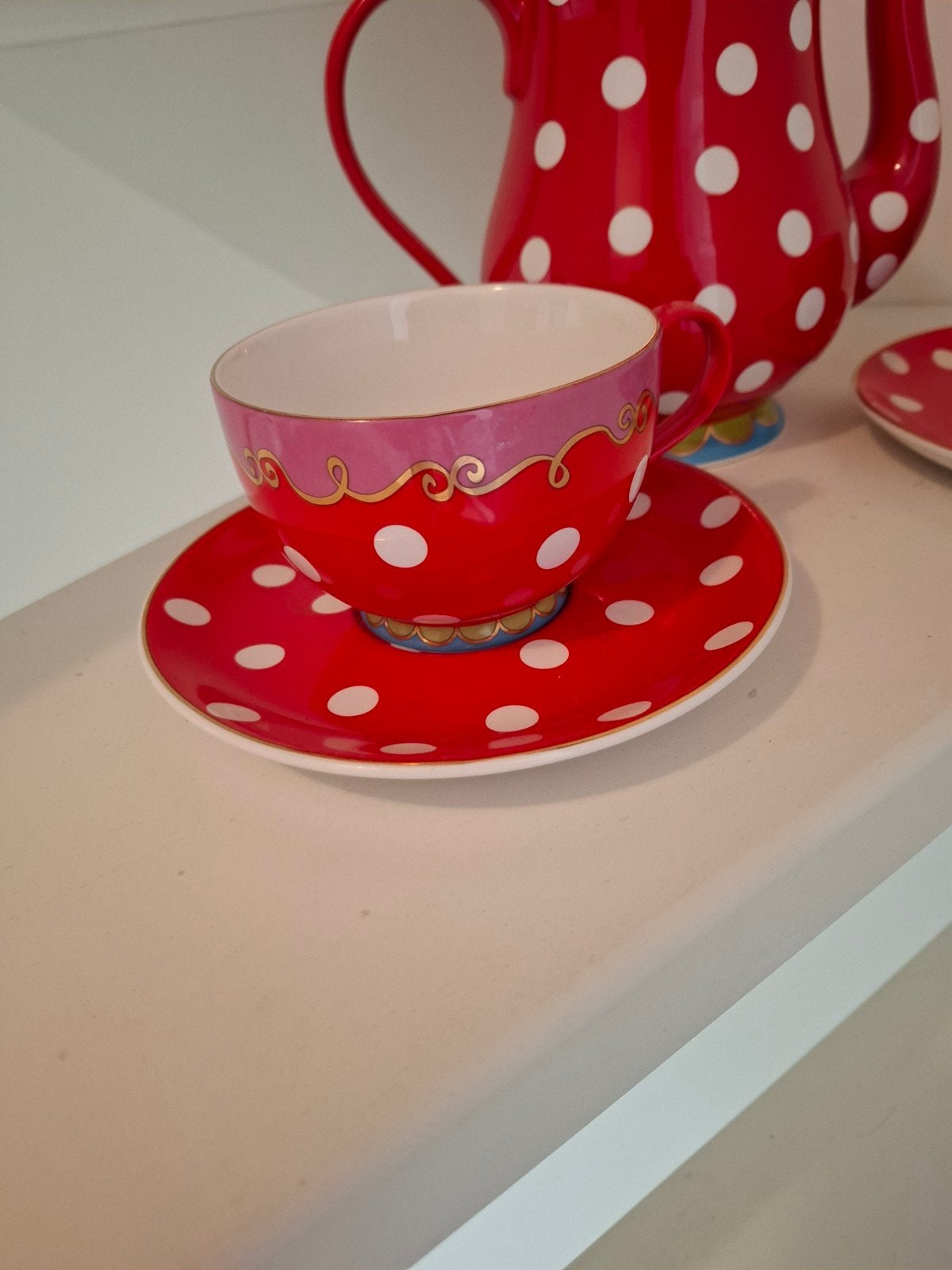 Oilily thee/ koffie servies, Ophalen, Zo goed als nieuw, Overige stijlen, Kop(pen) en/of Schotel(s)