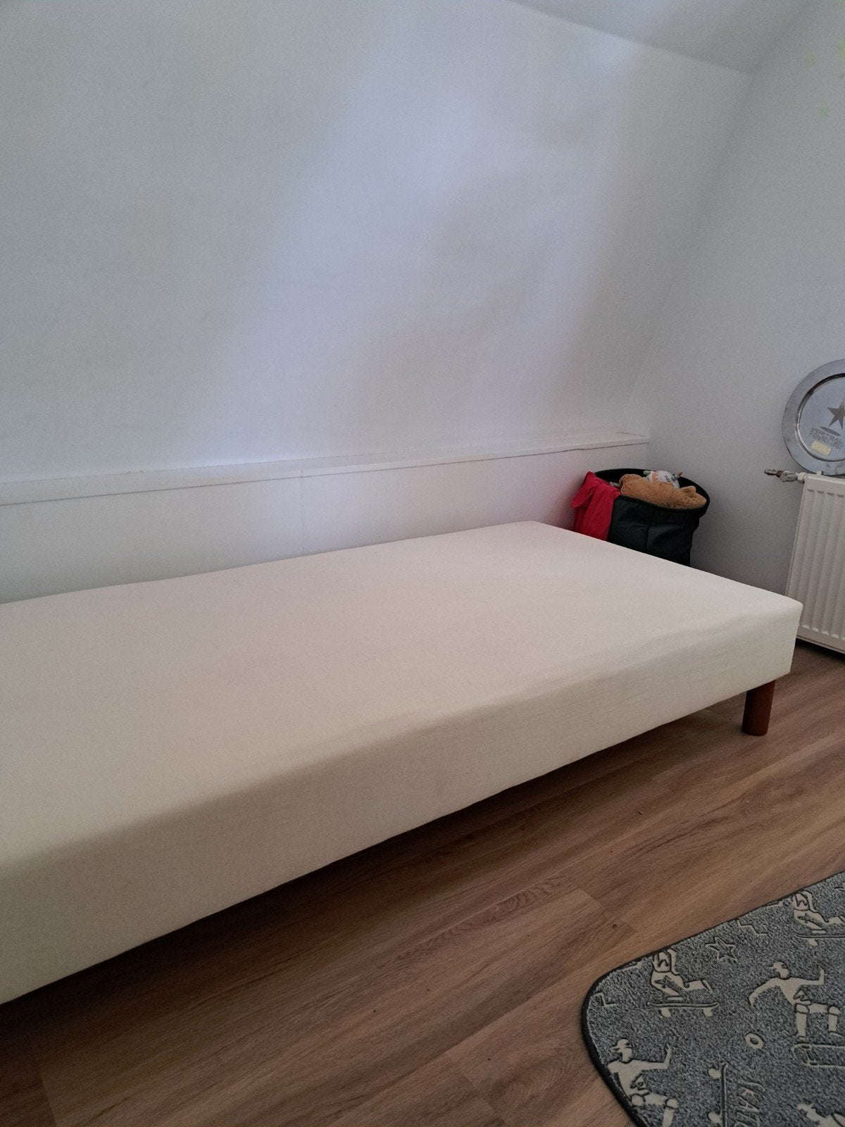 Onderstel bed, gratis op te halen in Aalten, Ophalen, Gebruikt, 90 cm, Eenpersoons