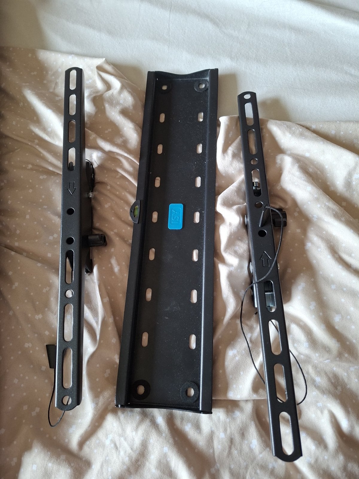ISY TV muurbeugel te koop, Audio, Tv en Foto, Ophalen, Zo goed als nieuw