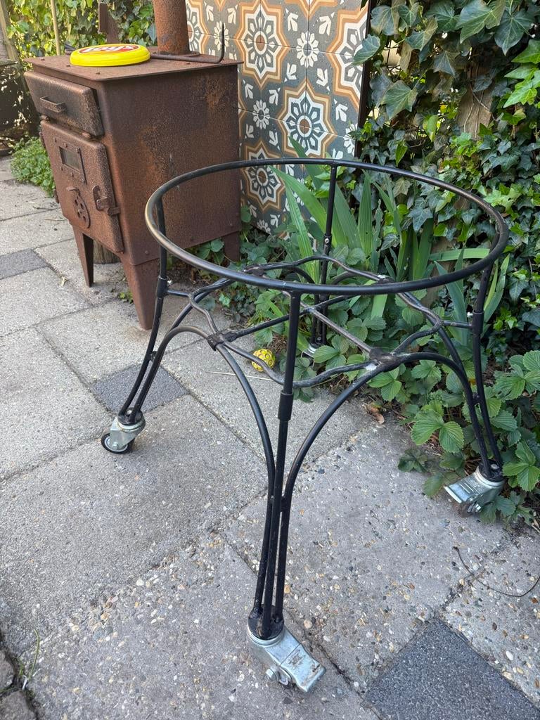 Kamado Joe 2 onderstel (Classic Joe), Tuin en Terras, Houtskoolbarbecues, Ophalen of Verzenden, Gebruikt