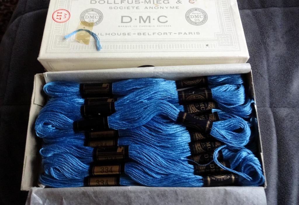 DMC Mouliné borduur garen, kleur blauw 334, Verzenden, Nieuw, Handborduren, Borduurgaren of Zijde