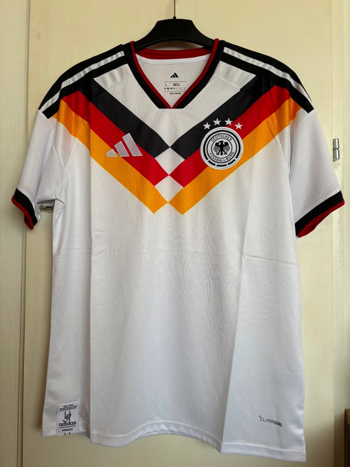 Duitsland shirt 2026 M,L en XL 30% korting, Maat XL, Ophalen of Verzenden, Nieuw, Shirt