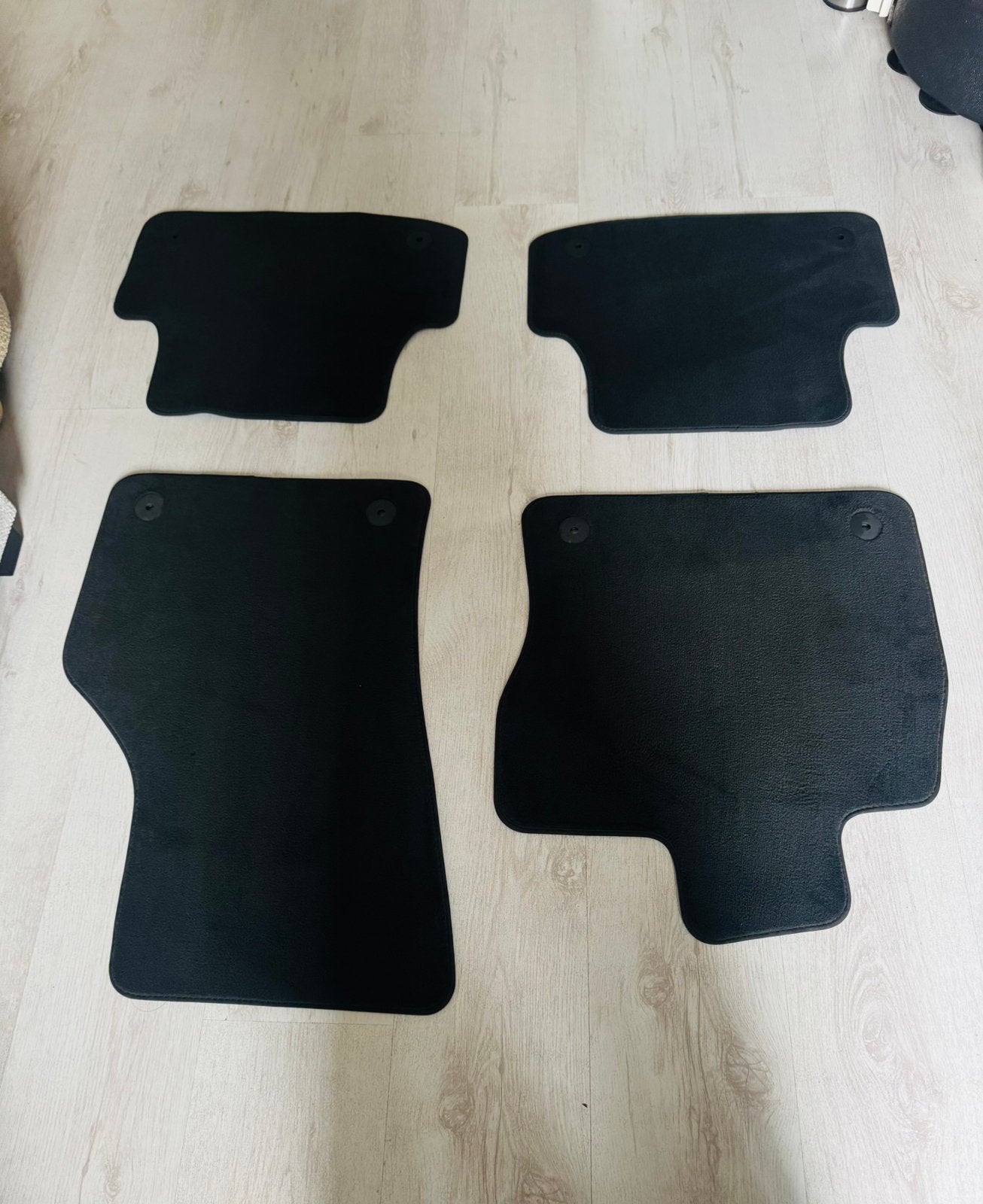 Originele audi a3 automatten set, Ophalen, Zo goed als nieuw