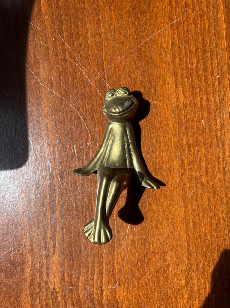 Kikkerfiguurtje, Ophalen of Verzenden, Zo goed als nieuw