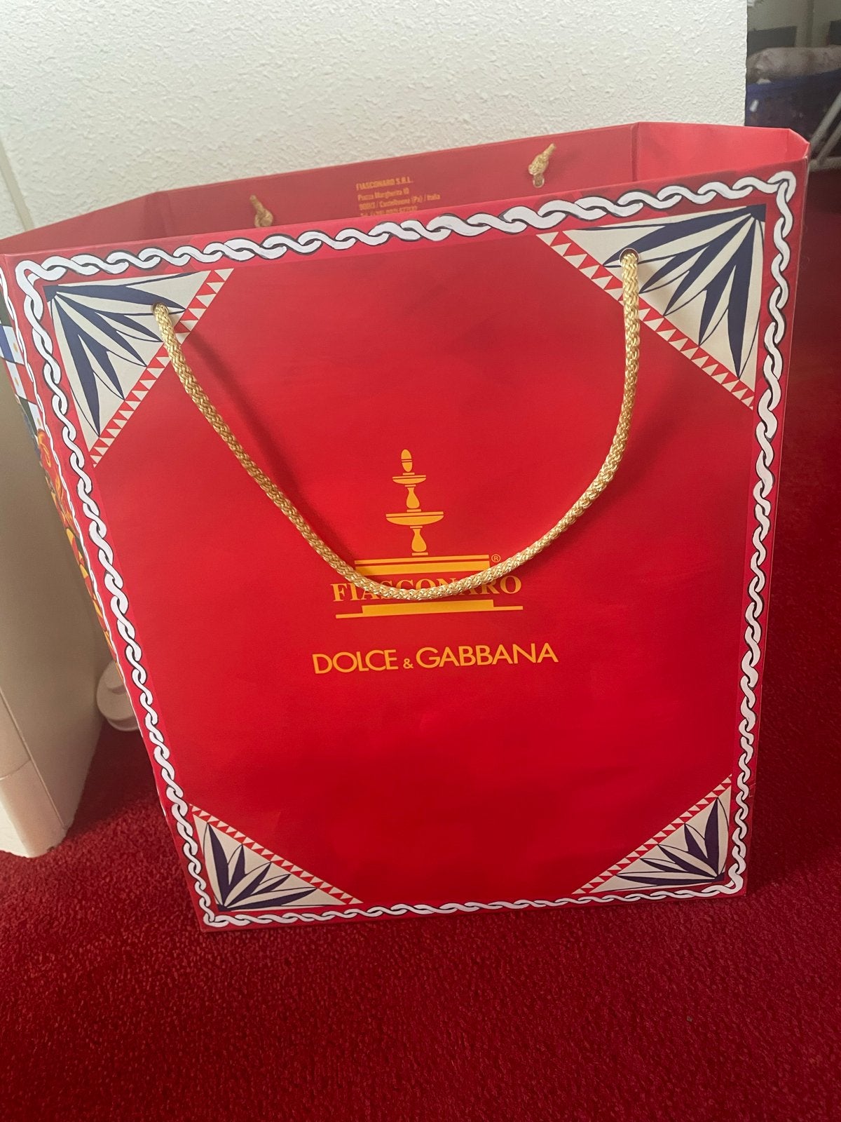 Dolce & Gabbana Fiasconaro Cadeautas - Feestelijk Design, Ophalen of Verzenden, Nieuw, Feestartikel, Overige