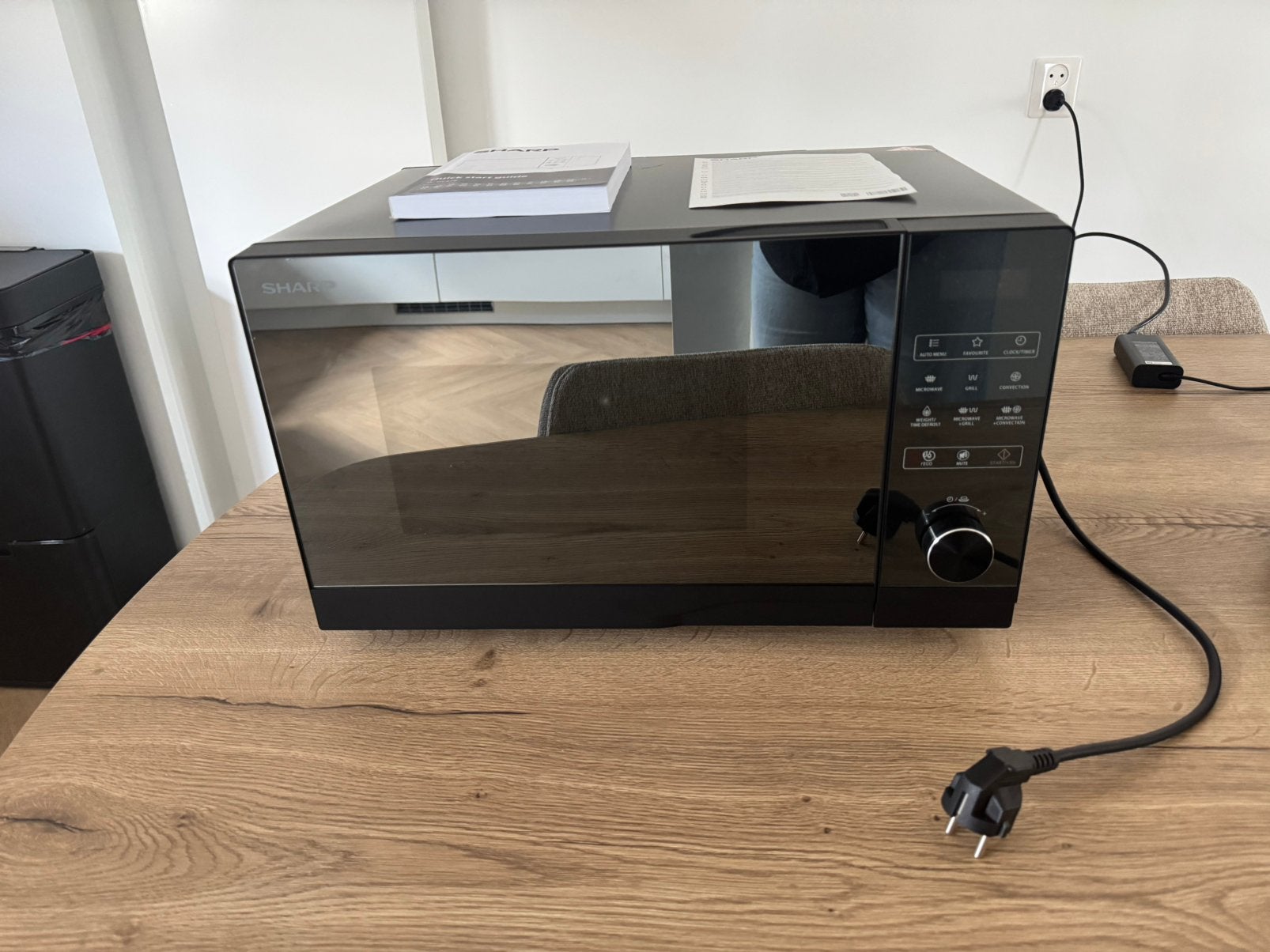 Sharp Combi Magnetron YC-GC52B – Nieuw, nooit gebruikt!, Witgoed en Apparatuur, Ovens, Nieuw, Vrijstaand, Combi-oven, Overige merken