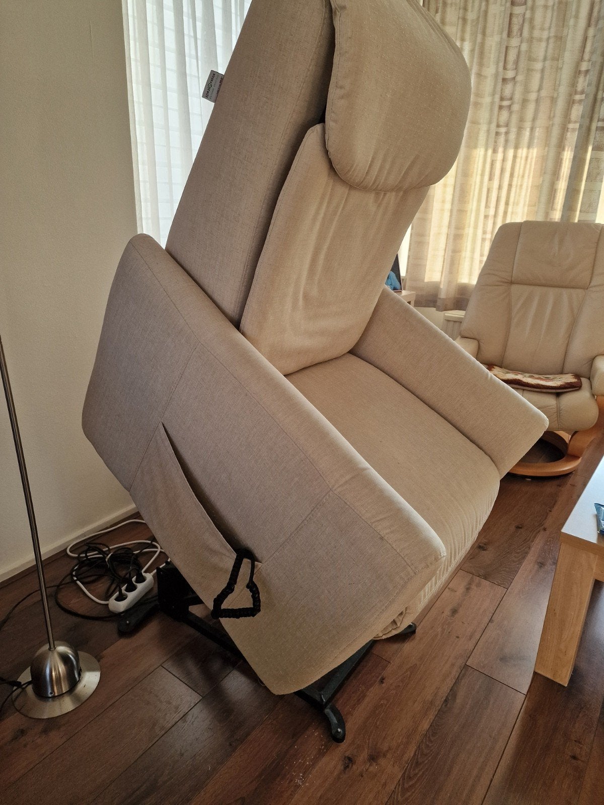 sta-op stoel elektrisch met afstandsbedienning, Ophalen, Gebruikt, Modern, Comfort, 75 tot 100 cm