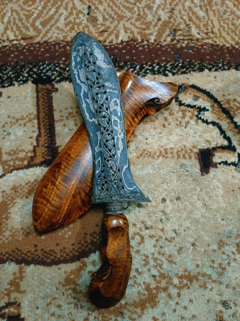 Antieke Keris Bethok Krawangan Beras Wutah Trembalo SVC16, Antiek en Kunst, Verzenden