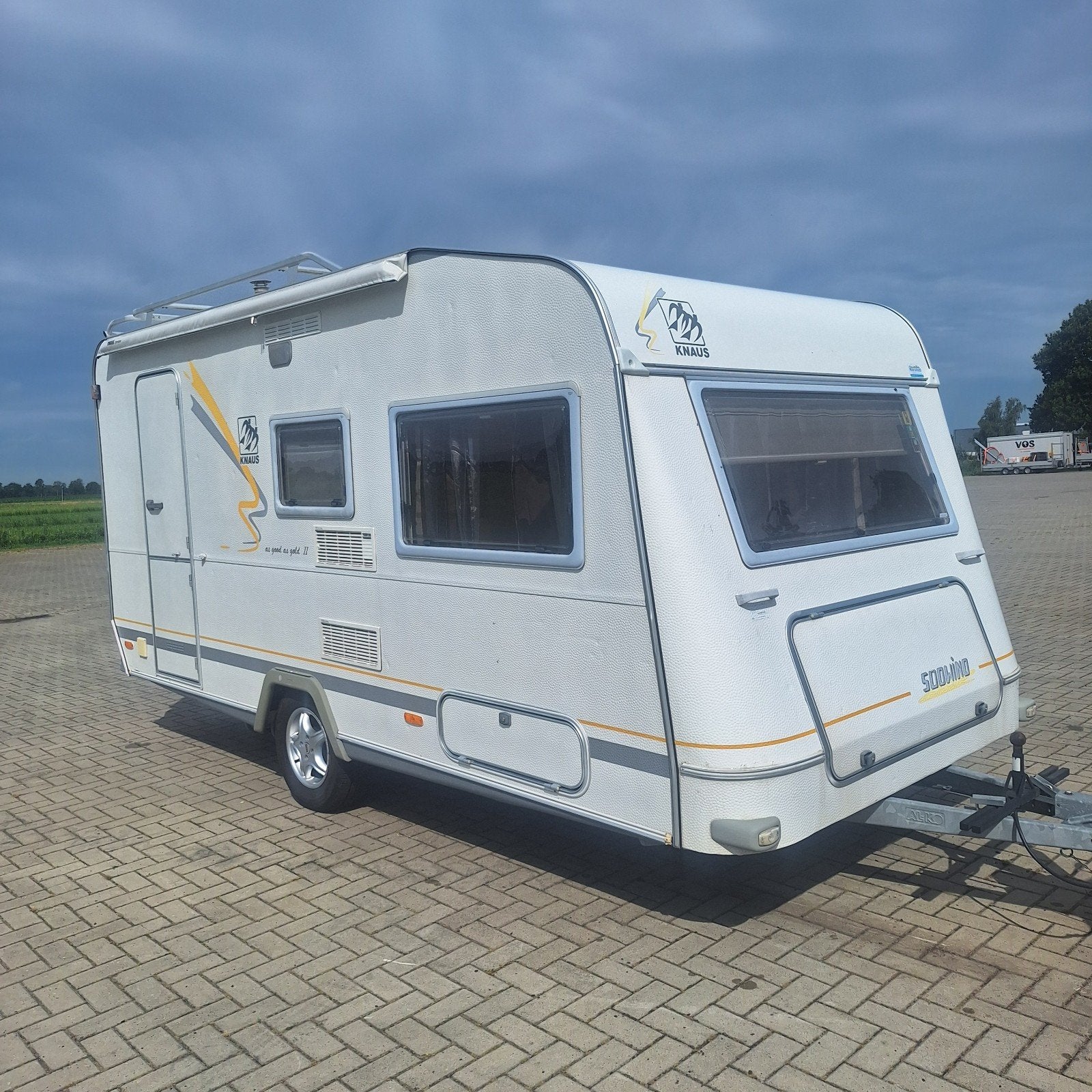 Knaus Sudwind 400, Zakluifel, Panoramadakluik, Banden 2023, Caravans en Kamperen, Schokbreker, Treinzit, 750 - 1000 kg, Knaus