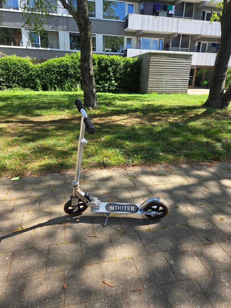 Step    ( scooter ), Ophalen of Verzenden, Gebruikt, Gewone step