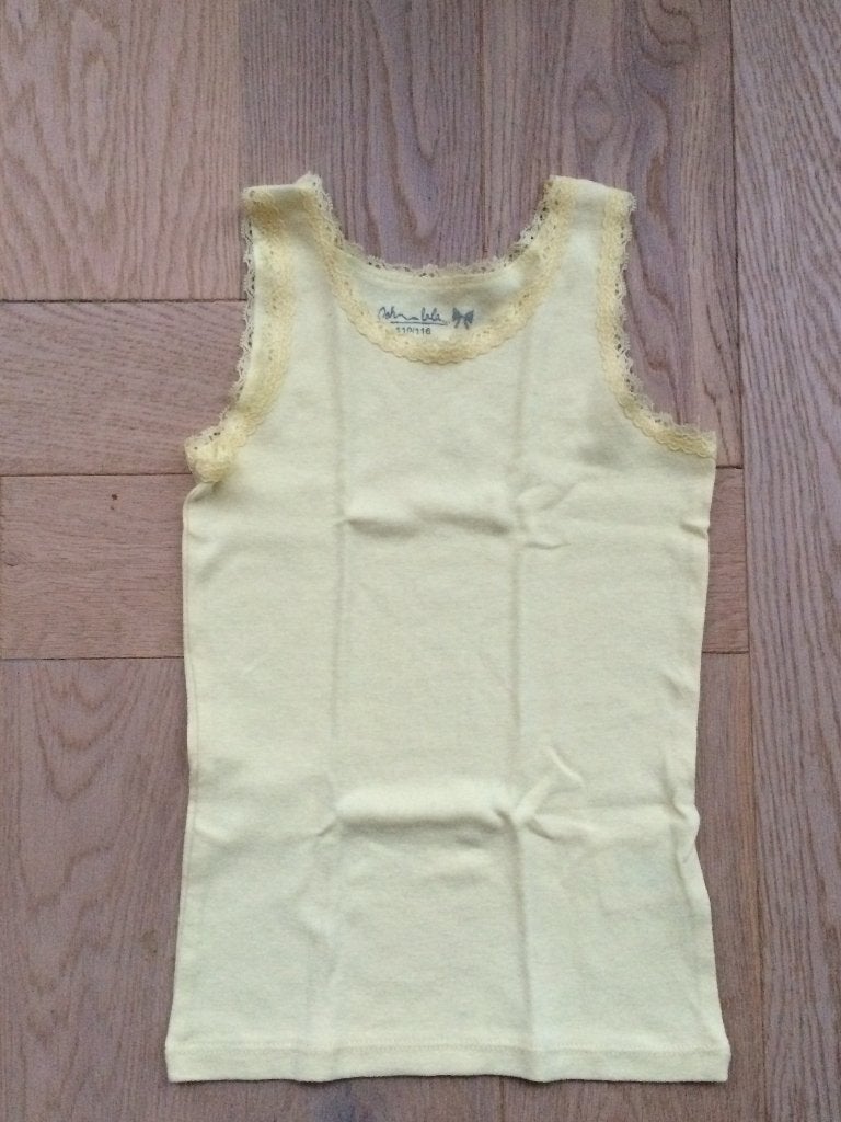 nieuw zacht geel hemdje / topje mt 110/116, Kinderen en Baby's, Kinderkleding | Maat 110, Meisje, Nieuw, Shirt of Longsleeve, Pocopiano