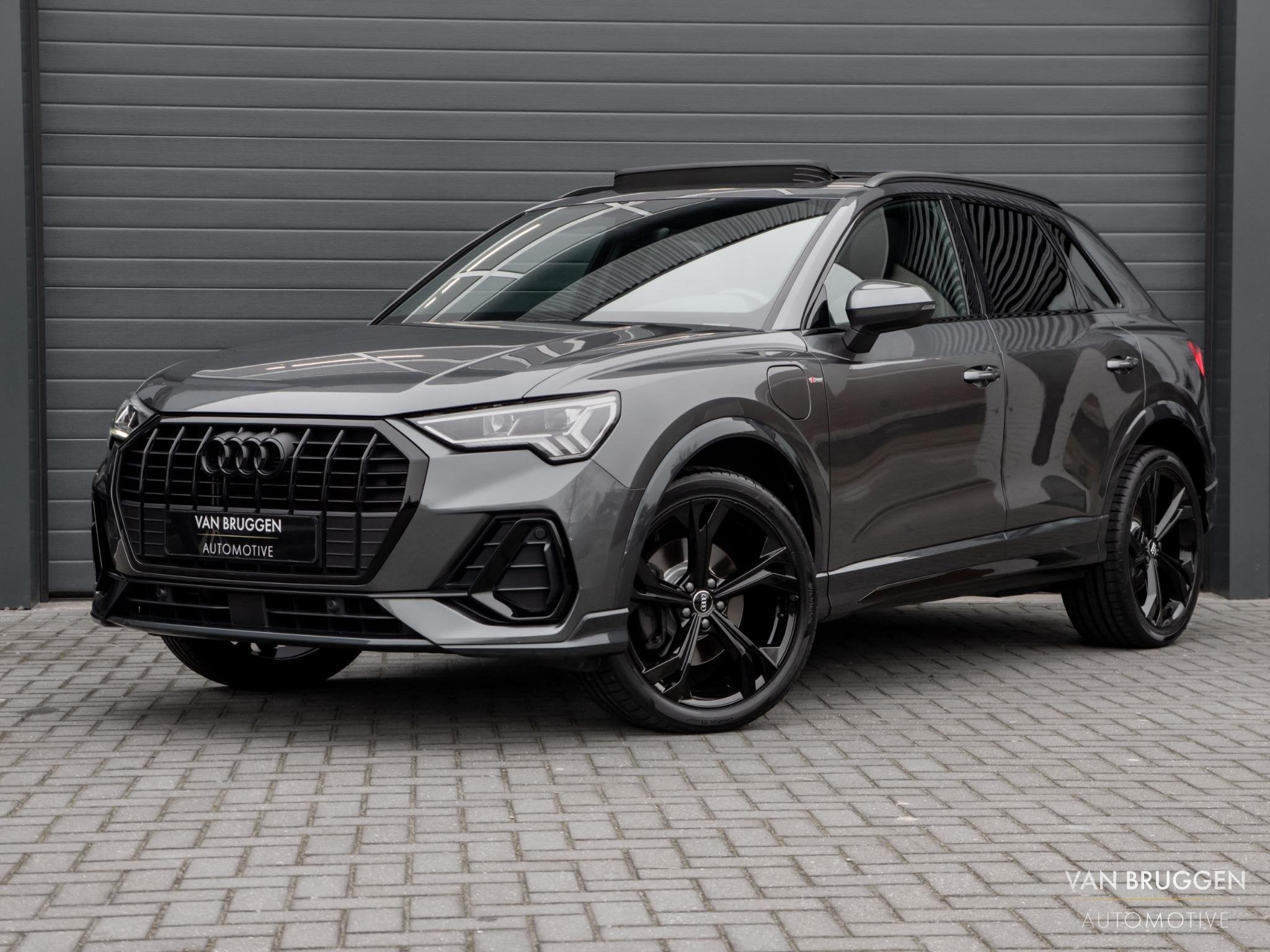 Audi Q3 45 TFSI e S-Line Pano SONOS Sfeer BTW Camera Keyless, Auto's, Audi, Dealer onderhouden, Gebruikt, Hybride Elektrisch/Benzine