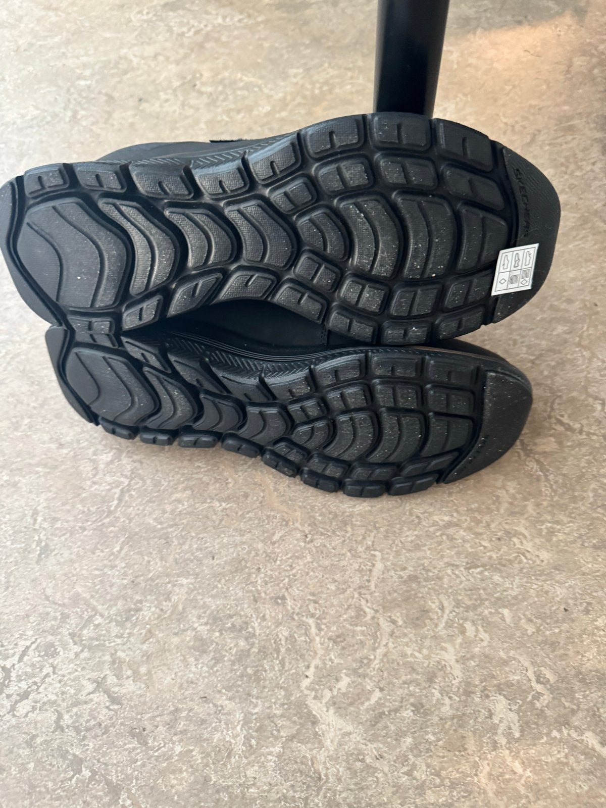 Skechers Air-Cooled Memory Foam Comfortabele Schoenen, Kleding | Heren, Ophalen of Verzenden, Gedragen, Zwart, Sneakers of Gympen