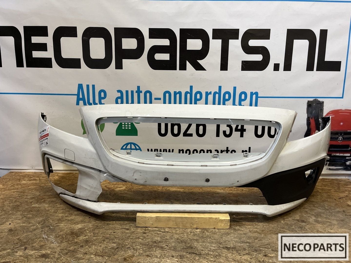 VOLVO V40 CROSS COUNTRY VOORBUMPER BUMPER ORIGINEEL, Auto-onderdelen, Gebruikt, -, -, Ophalen of Verzenden