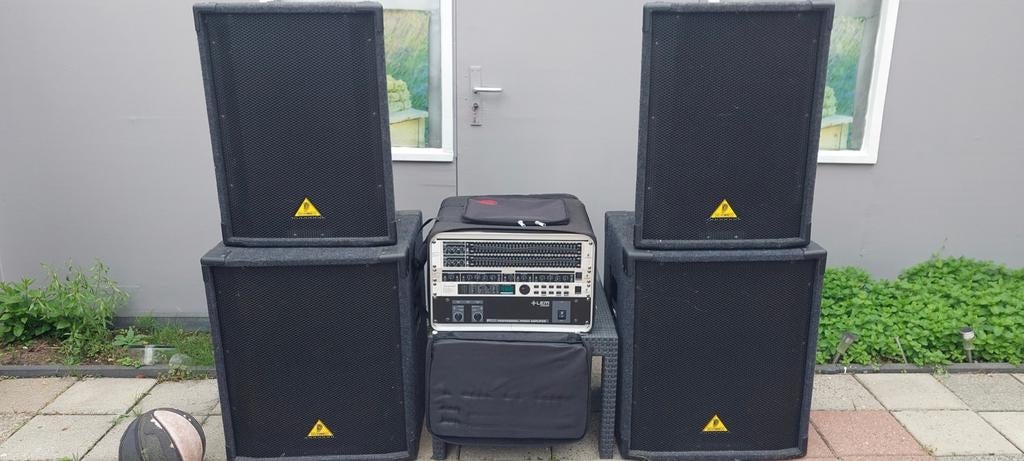 Behringer geluid installatie, Ophalen, Minder dan 500 watt