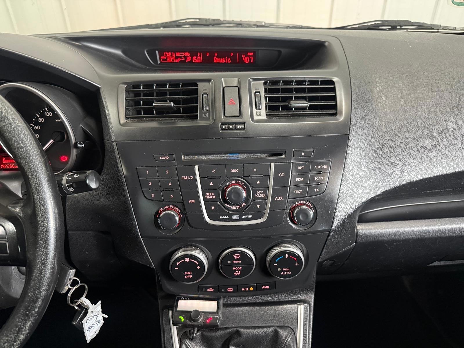 Foto 12 van Mazda 5 1.8 TS+ | Nieuw APK | Airco | Trekhaak | NAP