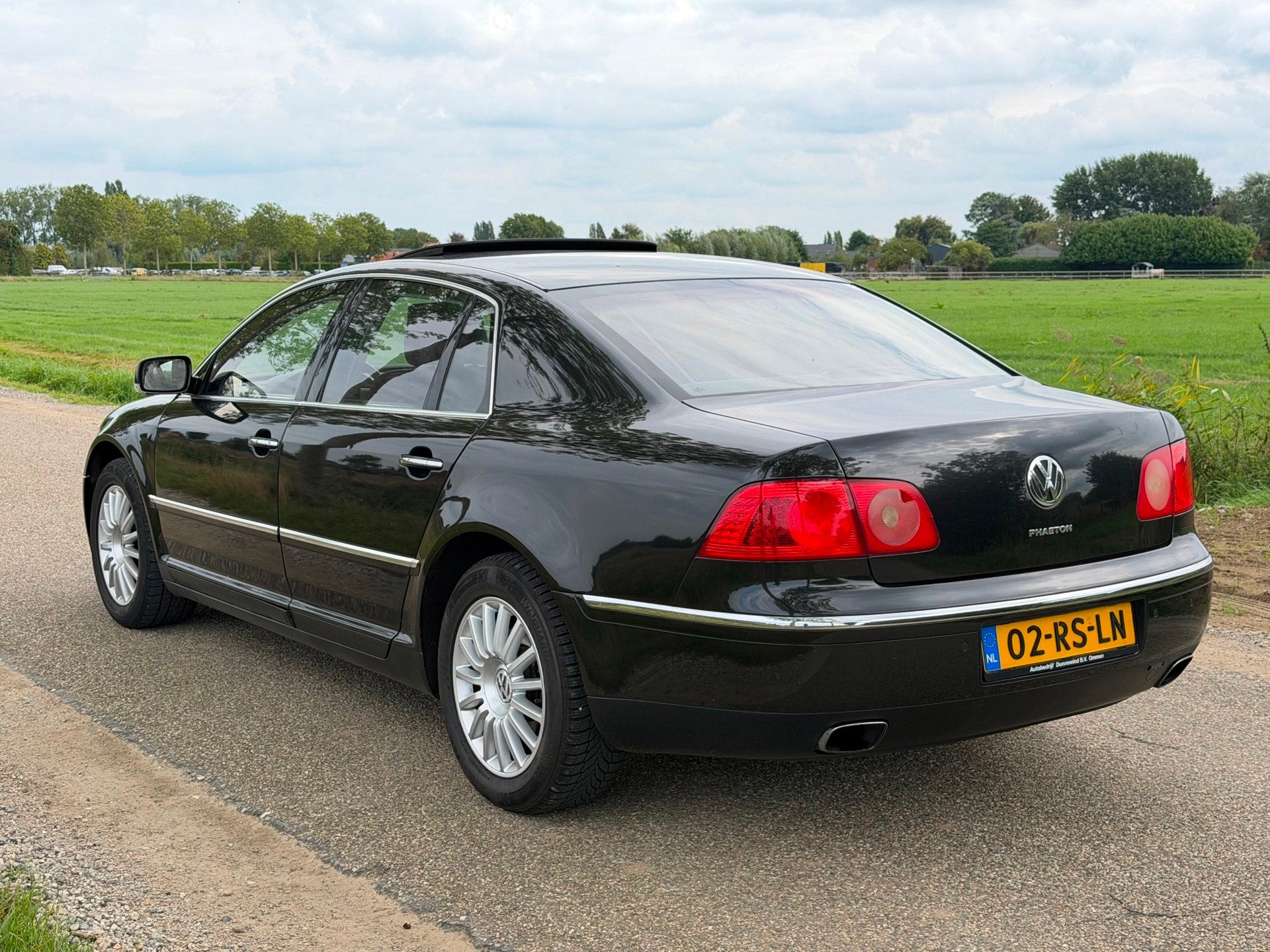 Volkswagen Phaeton 4.2 V8 5p AUT APK 10-2026 NAP, Auto's, Automaat, 4172 cc, Gebruikt, 8 cilinders