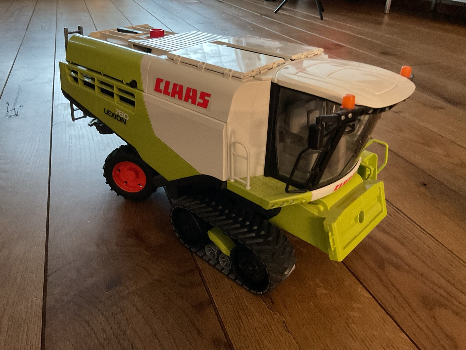 Claas Lexion 780 combine (Bruder), Kinderen en Baby's, Speelgoed | Speelgoedvoertuigen, Ophalen, Zo goed als nieuw