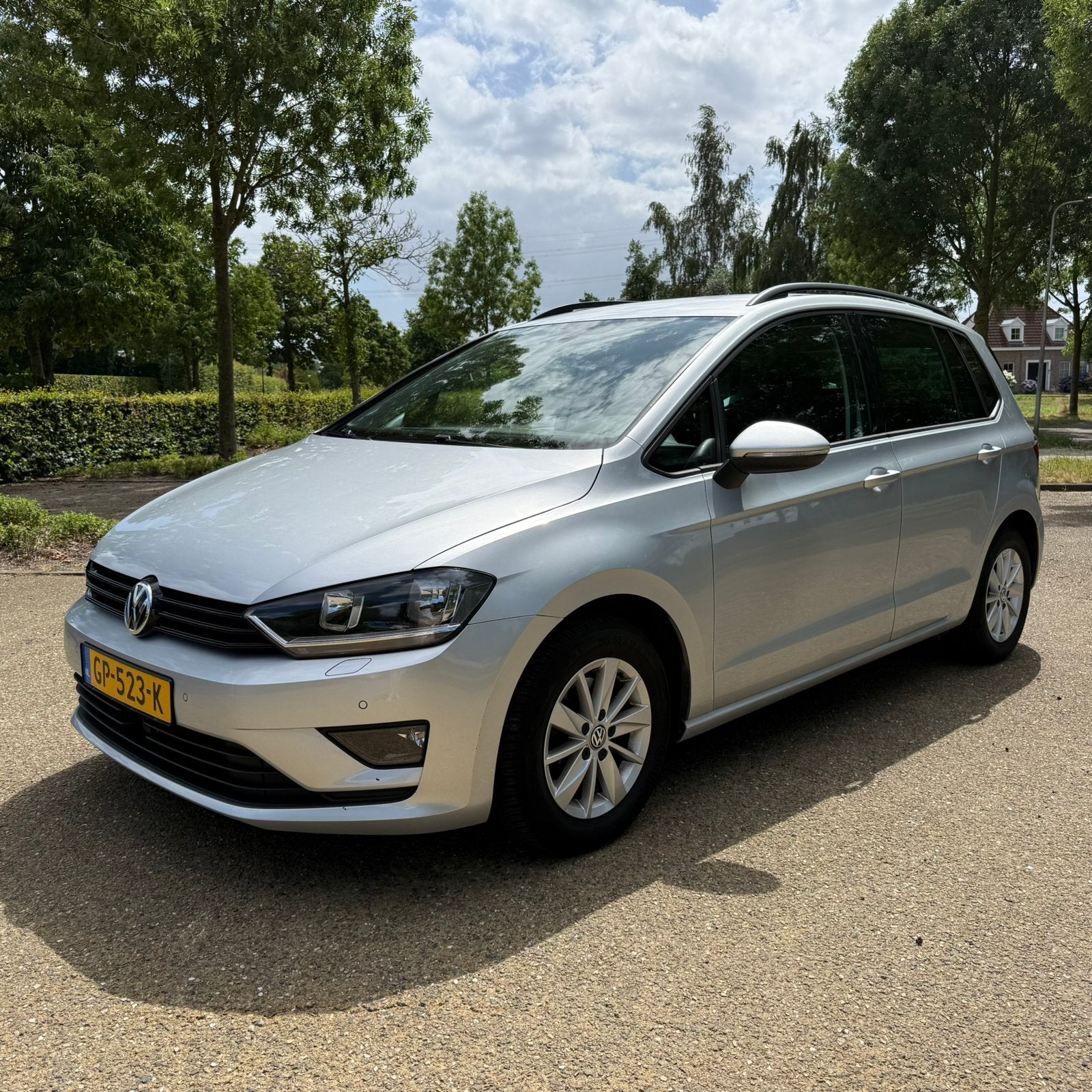Volkswagen Golf Sportsvan 1.2 TSI 81KW 2015 Grijs, Auto's, 4 cilinders, Alcantara, Golf Sportsvan, Handgeschakeld