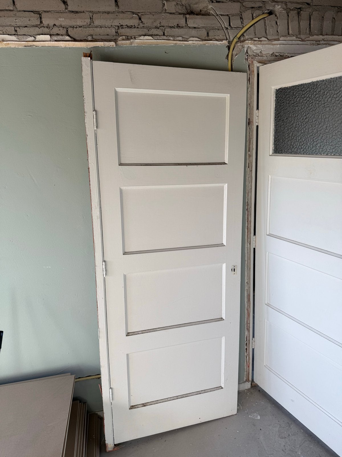 Twee massief houten paneeldeuren, Doe-het-zelf en Verbouw, Deuren en Horren, Ophalen, Gebruikt, 80 tot 100 cm, Binnendeur