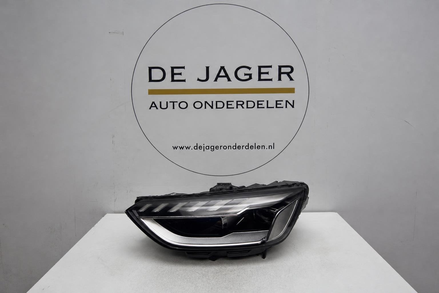 Audi A4 B9 FL Full LED koplamp links 8W0941033D, Gebruikt, AUDI AG, Auto-Union-Strasse 1
85045  Ingolstadt, DE, Kundenbetreuung@audi.de